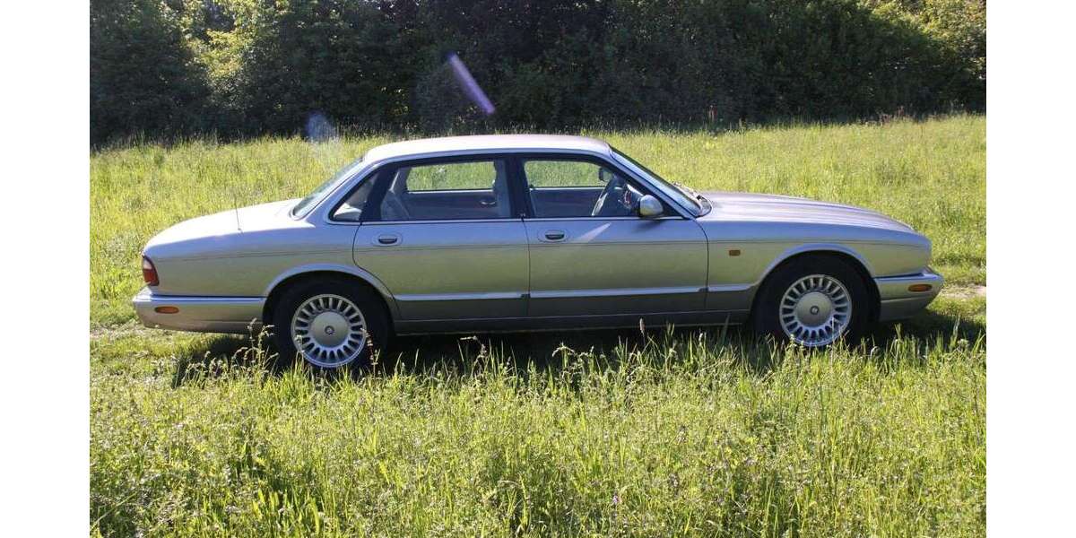 Jaguar XJ 163.499 km 9.999 &euro; Heppenheim 64646