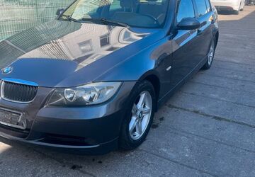 BMW 320 239.000 km 2.999 &euro; Ludwigshafen am Rhein 67071