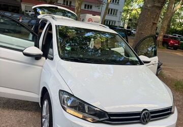 VW Touran 169.000 km 13.500 &euro; Mannheim 68165