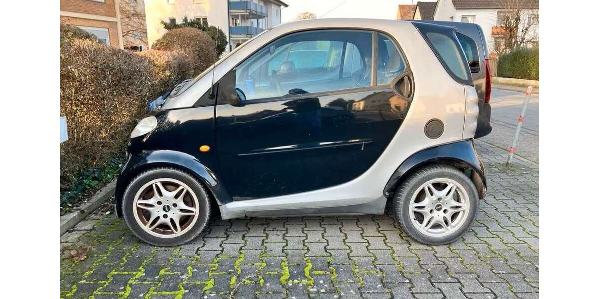 Smart city-coupé/city-cabrio 162.000 km 1.975 &euro; Bensheim 64625