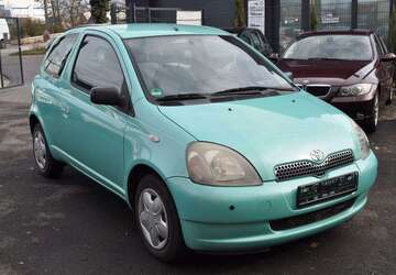 Toyota Yaris 83.800 km 4.850 &euro; Mannheim 68305