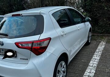 Toyota Yaris 73.500 km 14.700 &euro; Mannheim 68259