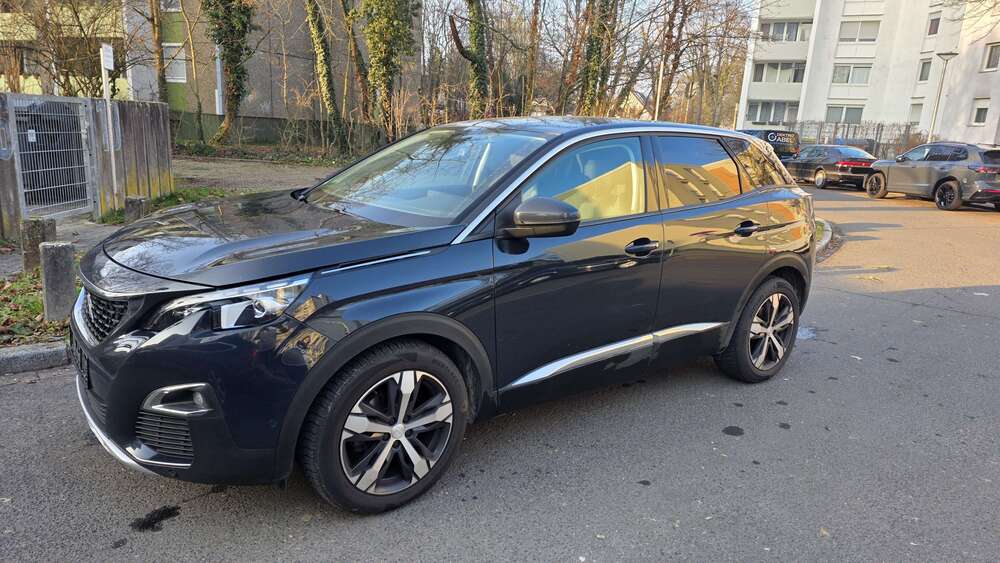 Peugeot 3008 185.629 km 12.500 &euro; Mannheim 68309