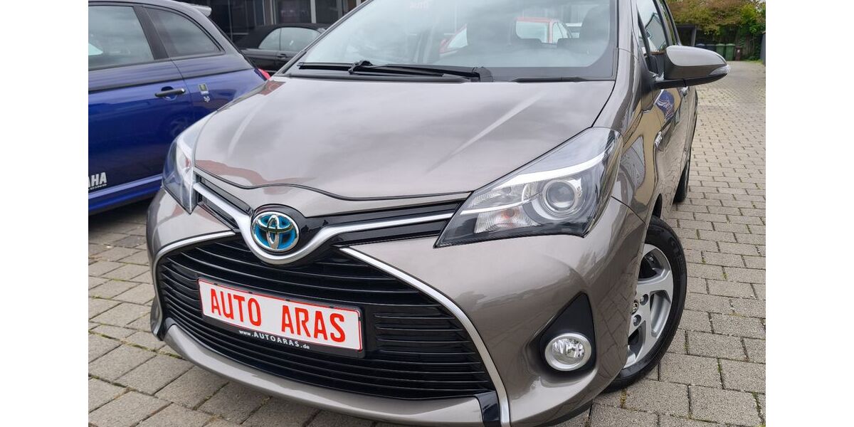 Toyota Yaris 83.000 km 11.999 &euro; Walldorf 69190