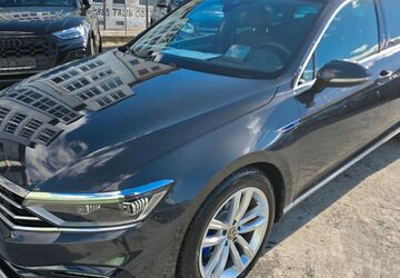 VW Passat Variant 162.000 km 19.690 &euro; Mannheim 68159