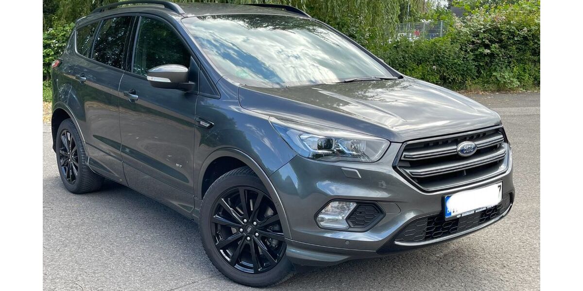 Ford Kuga 61.036 km 16.990 &euro; Waghäusel 68753