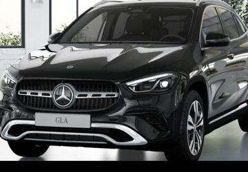 Mercedes-Benz GLA 200 14.000 km 41.350 &euro; Heidelberg 69126