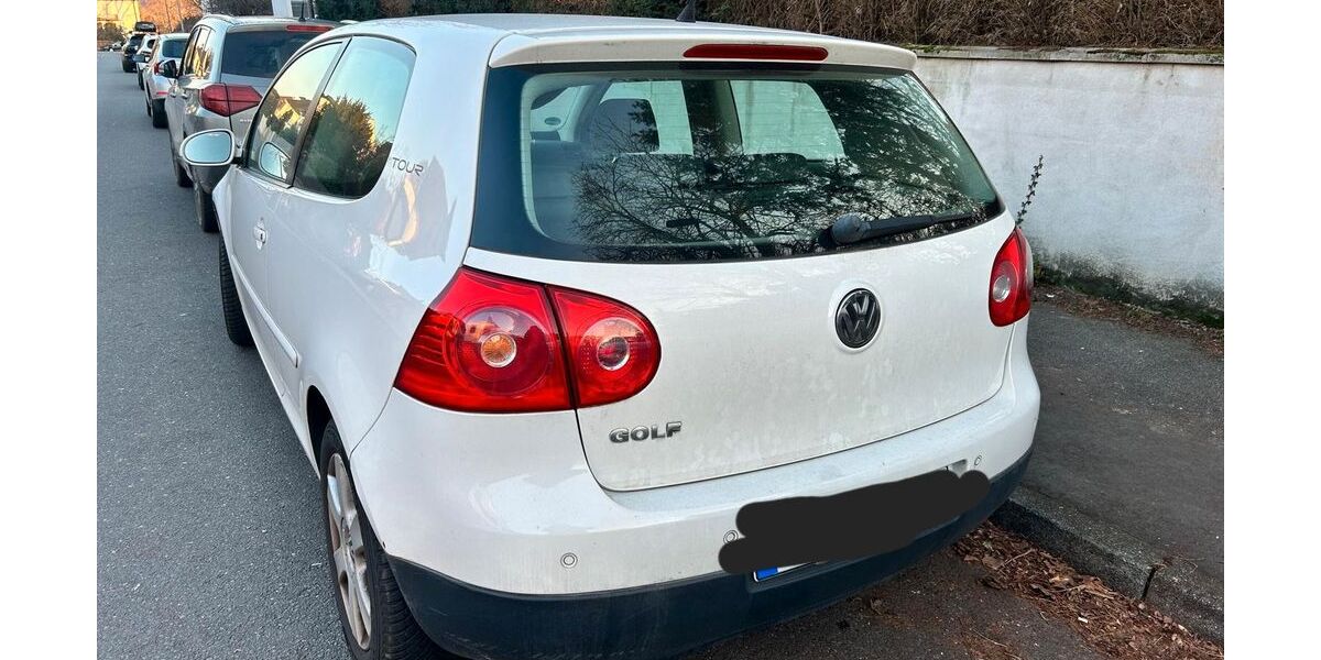 VW Golf 153.000 km 3.600 &euro; Leimen 69181