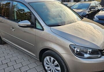 VW Touran 146.420 km 6.750 &euro; Lachen-Speyerdorf 67435