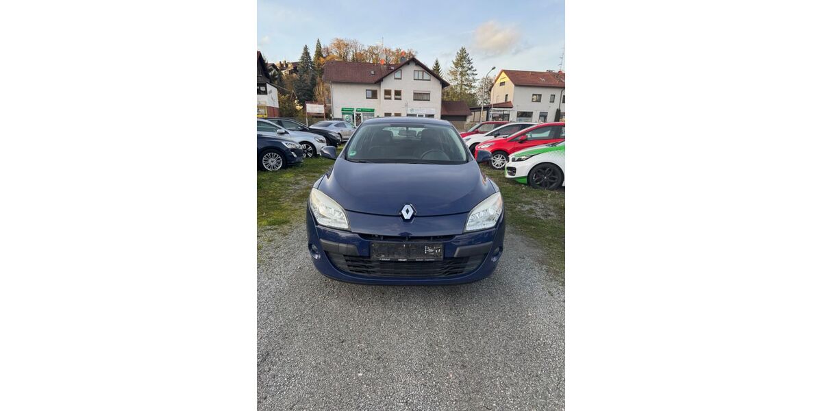 Renault Megane 119.000 km 2.500 &euro; Fürth 64658