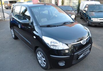 Hyundai i10 73.700 km 6.490 &euro; Mannheim 68305