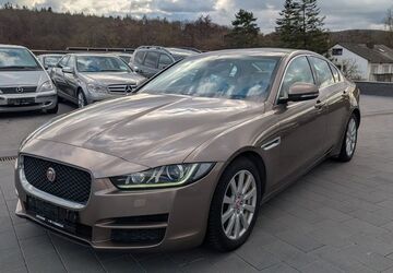 Jaguar XE 189.950 km 9.990 &euro; Eisenberg 67304