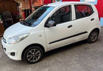 Hyundai i10 98.000 km 4.000 &euro; Neustadt 67433