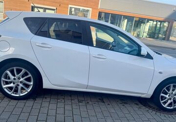 Mazda 3 165.000 km 5.990 &euro; Worms 67551