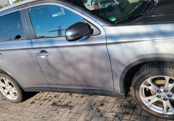 Mitsubishi Outlander 179.000 km 8.400 &euro; Limburgerhof 67117