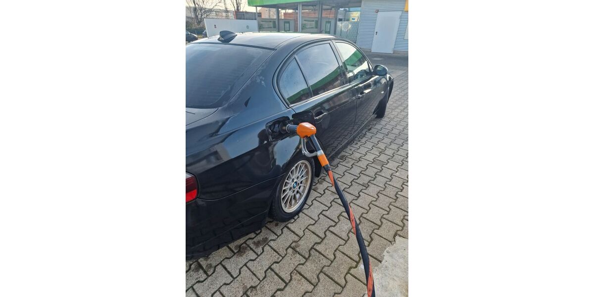 BMW 320 230.000 km 1.950 &euro; Mannheim 68169