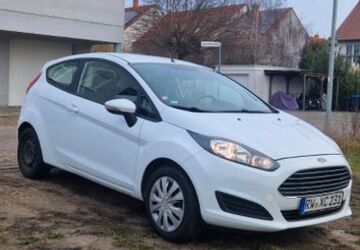 Ford Fiesta 82.209 km 5.500 &euro; Waldsee 67165