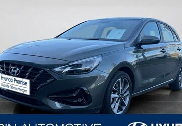 Hyundai i30 21.900 km 18.880 &euro; Mannheim 68307
