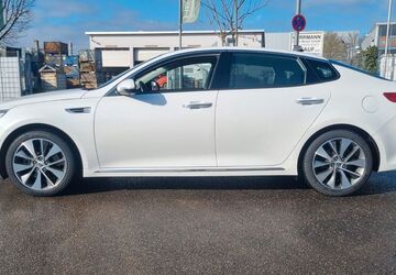 Kia Optima 124.000 km 18.900 &euro; Worms 67547