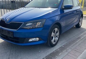 Skoda Fabia 228.000 km 4.599 &euro; Hockenheim 68766