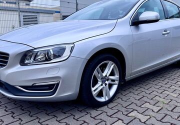 Volvo S60 64.000 km 15.490 &euro; Viernheim 68519