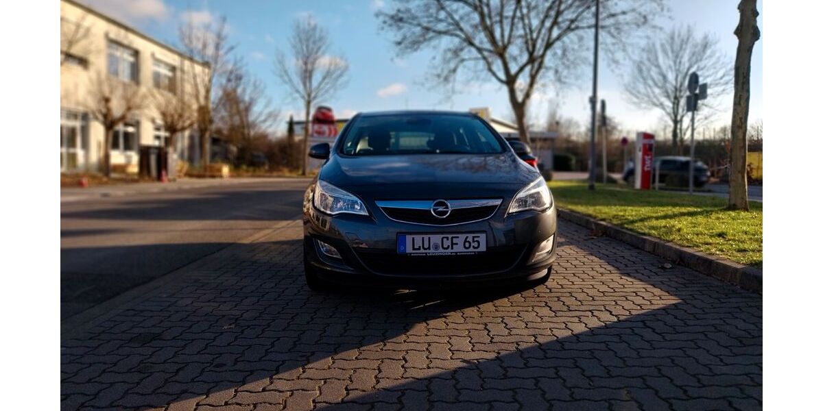 Opel Astra 230.000 km 2.999 &euro; Ludwigshafen 67065