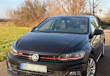 VW Polo 92.000 km 17.000 &euro; Rot 68789