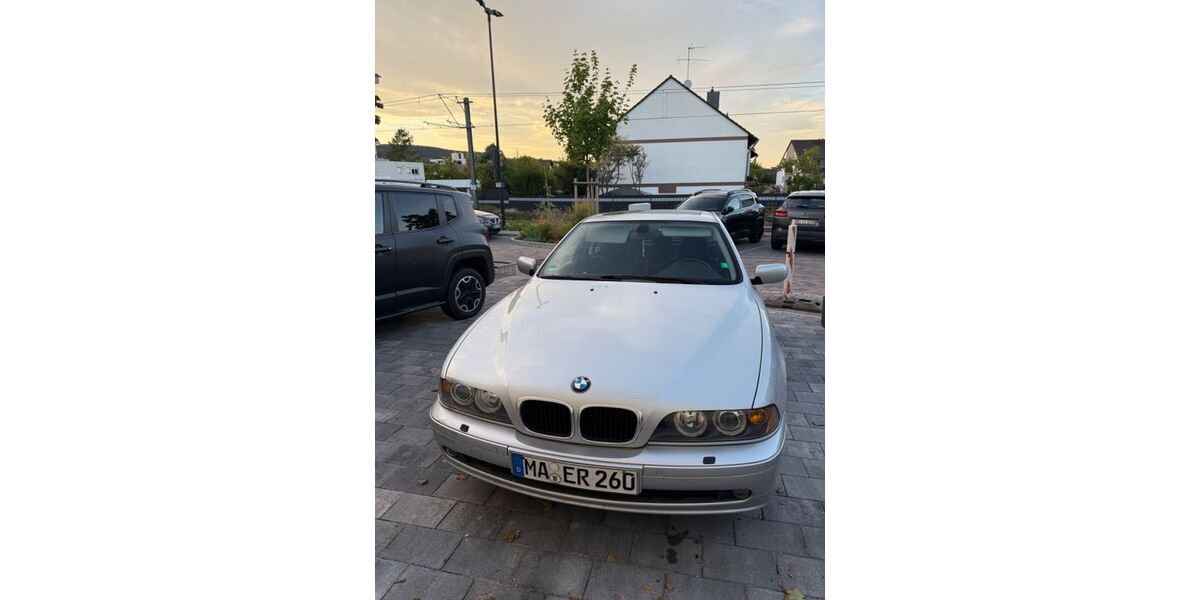 BMW 525 98.000 km 12.500 &euro; Mannheim 68161