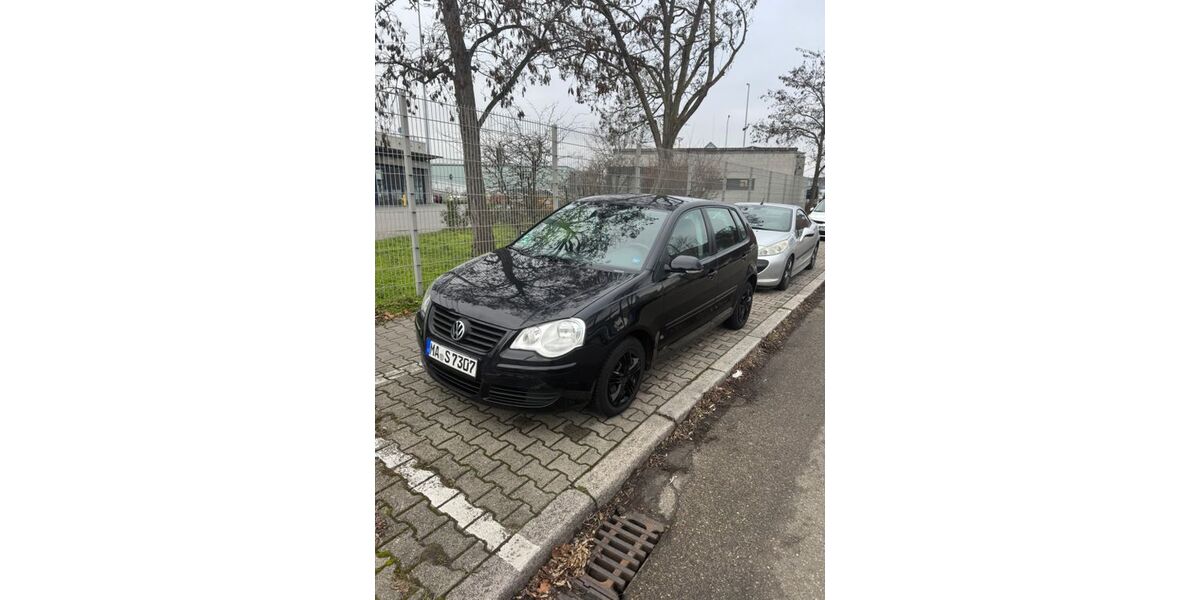 VW Polo 177.000 km 2.400 &euro; Mannheim 68165