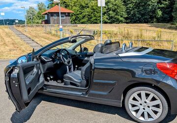 Peugeot 207 121.000 km 2.999 &euro; Wiesloch 69168