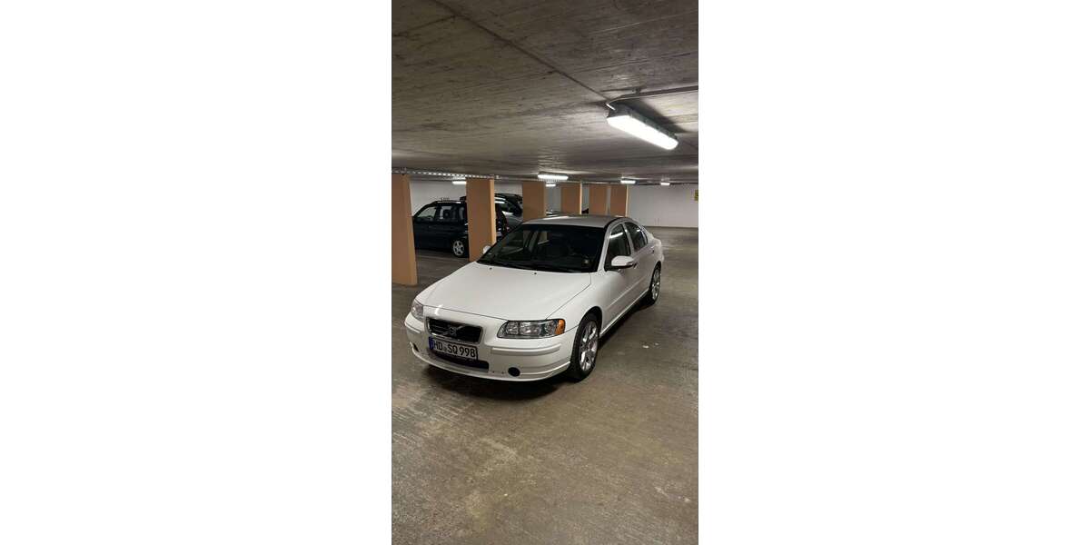 Volvo S60 160.000 km 3.199 &euro; weinheim 69469