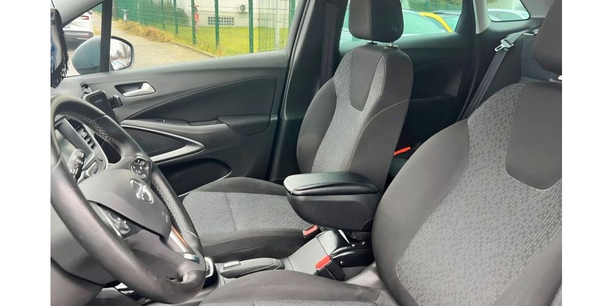 Opel Crossland (X) 99.400 km 8.999 &euro; Mannheim 68219