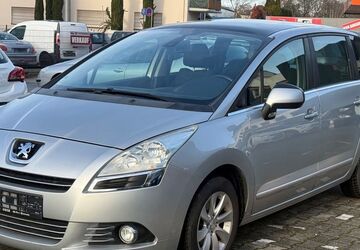 Peugeot 5008 200.000 km 2.390 &euro; Ludwigshafen 67059