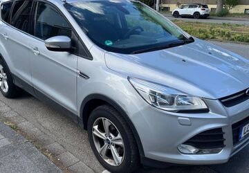 Ford Kuga 167.000 km 5.450 &euro; Mannheim 68199