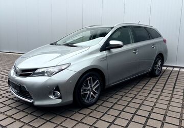 Toyota Auris Touring Sports 68.500 km 13.990 &euro; Worms 67551