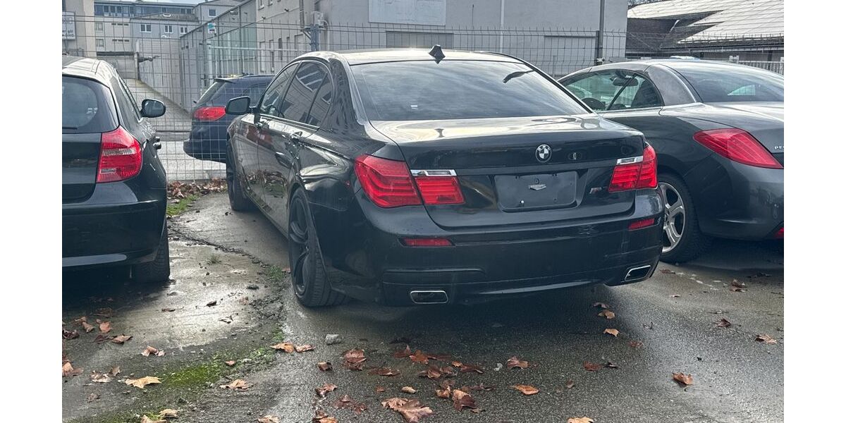 BMW 750 91.000 km 24.900 &euro; Mannheim 68199