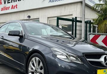 Mercedes-Benz E 200 71.000 km 18.900 &euro; Mannheim 68199