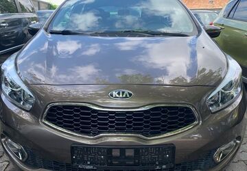 Kia ceed / Ceed 95.700 km 8.500 &euro; Mannheim 68309