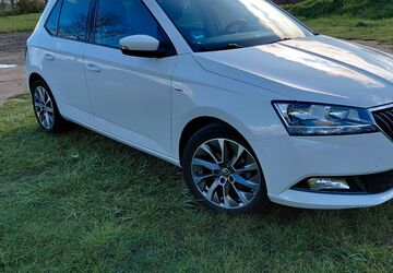 Skoda Fabia 64.000 km 9.800 &euro; Frankenthal 67227