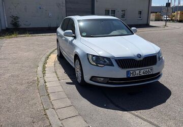 Skoda Superb 120.000 km 14.900 &euro; Heidelberg 69126
