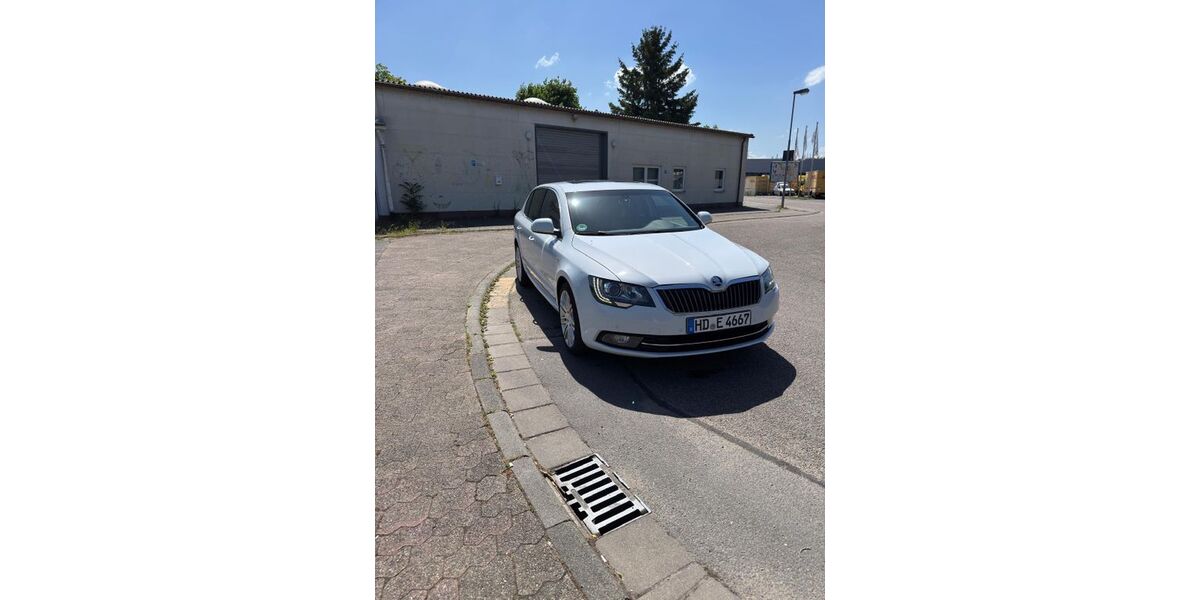 Skoda Superb 120.000 km 15.350 &euro; Heidelberg 69126
