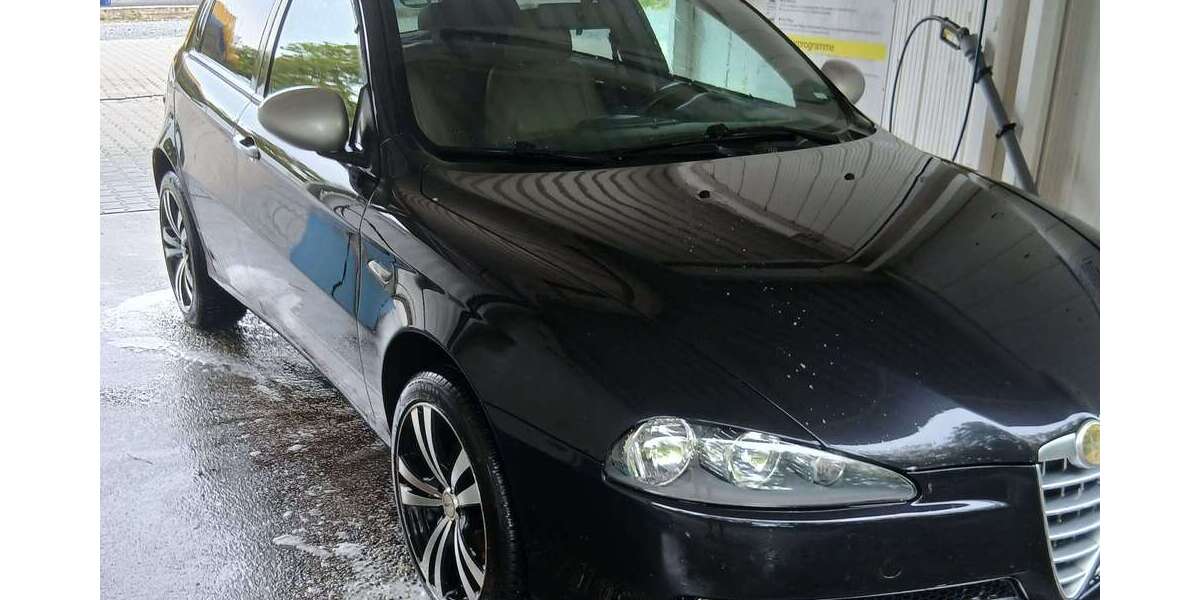 Alfa Romeo 147 165.000 km 3.300 &euro; Ludwigshafen 67061