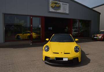 Porsche 992 4.012 km 209.911 &euro; Neustadt/Wstr., Ortsteil Lachen-Speyerdorf 67435