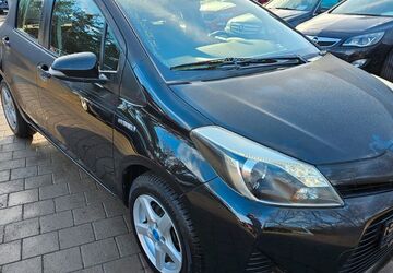 Toyota Yaris 108.163 km 9.200 &euro; Lachen-Speyerdorf 67435