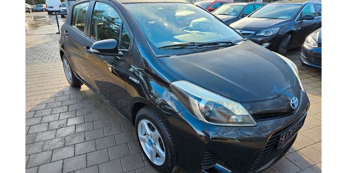 Toyota Yaris 108.163 km 9.200 &euro; Lachen-Speyerdorf 67435