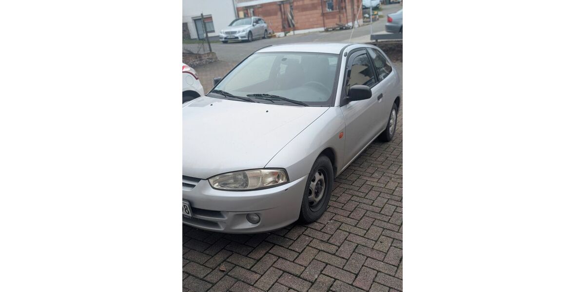 Mitsubishi Colt 83.838 km 1.300 &euro; Rimbach 64668
