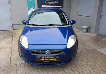 Fiat Grande Punto 166.000 km 1.899 &euro; Oberhausen-Rheinhausen 68794