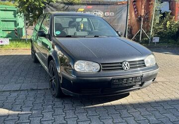VW Golf 145.000 km 2.300 &euro; Mannheim 68161