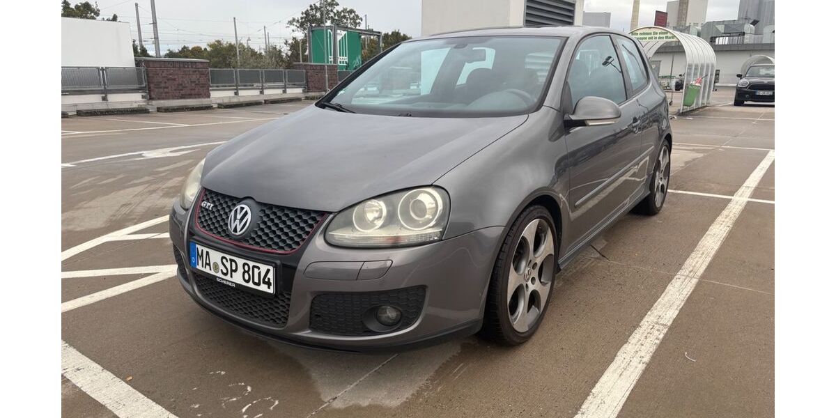 VW Golf 168.000 km 5.600 &euro; Mannheim 68199