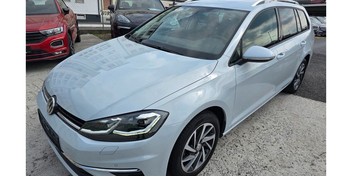 VW Golf 93.000 km 14.690 &euro; Mannheim 68159